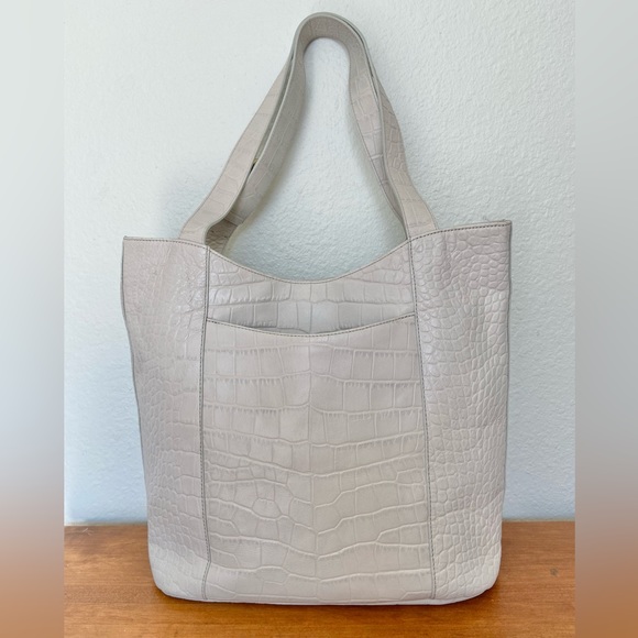 COPY - Brahmin Brayden Pearlized Ivory/Light Gray Leather Tote Bag Croc Embossed - Picture 3 of 15